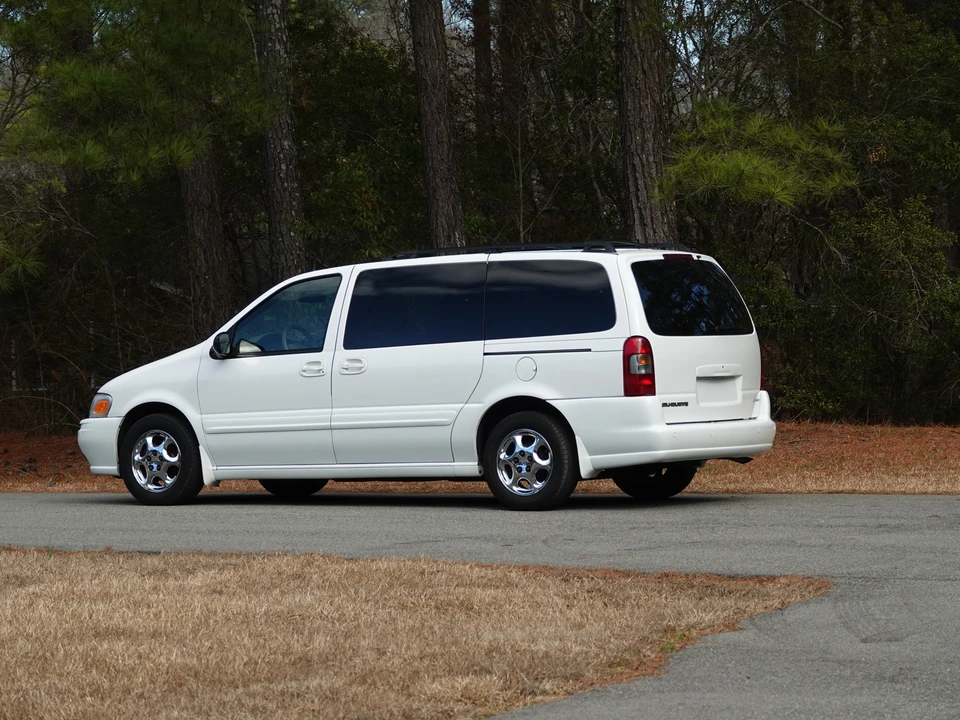 2003 Oldsmobile Silhouette - Image 13 of 31