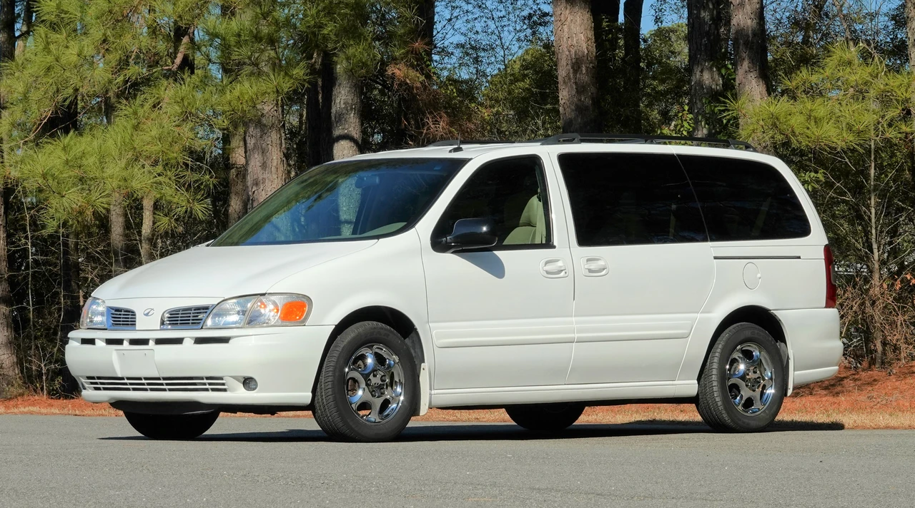 2003 Oldsmobile Silhouette - Image 6 of 31
