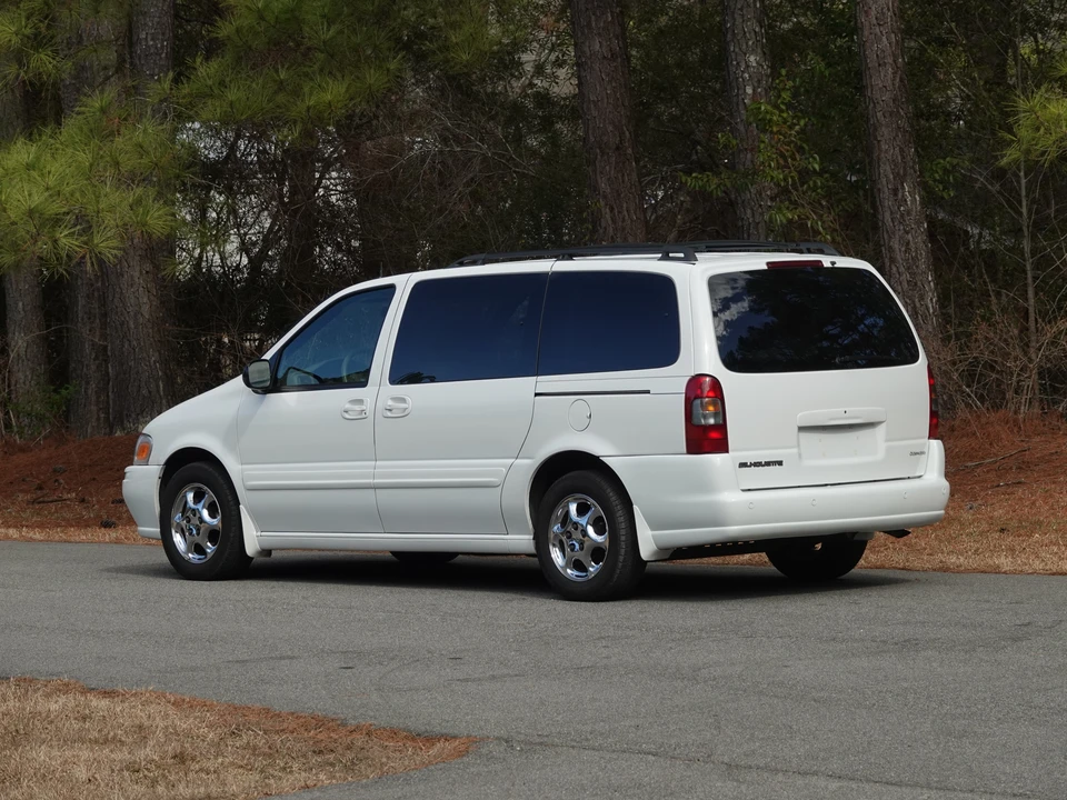 2003 Oldsmobile Silhouette - Image 12 of 31