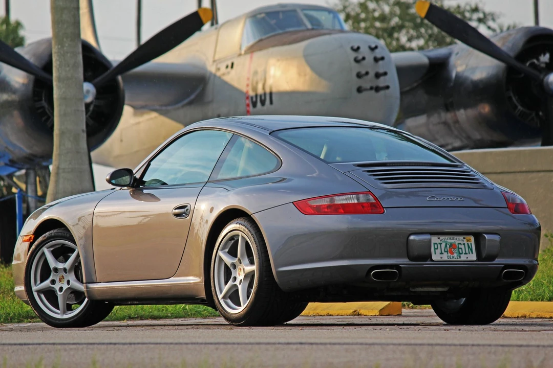 2005 Porsche 997 Carrera - Image 17 of 31
