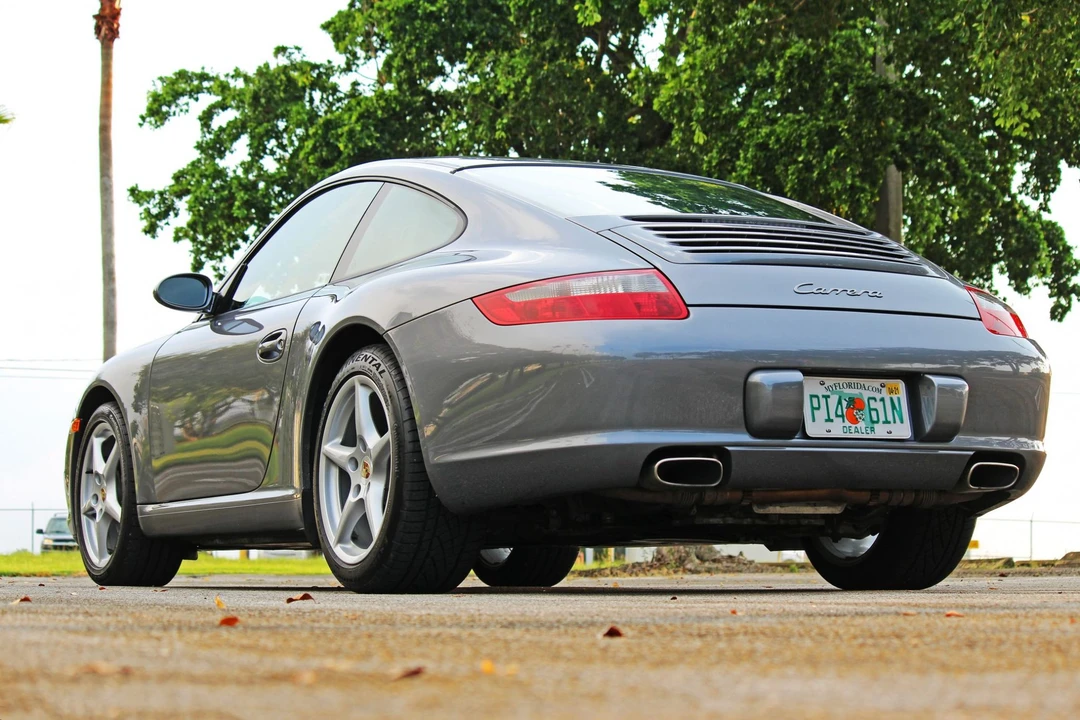 2005 Porsche 997 Carrera - Image 13 of 31