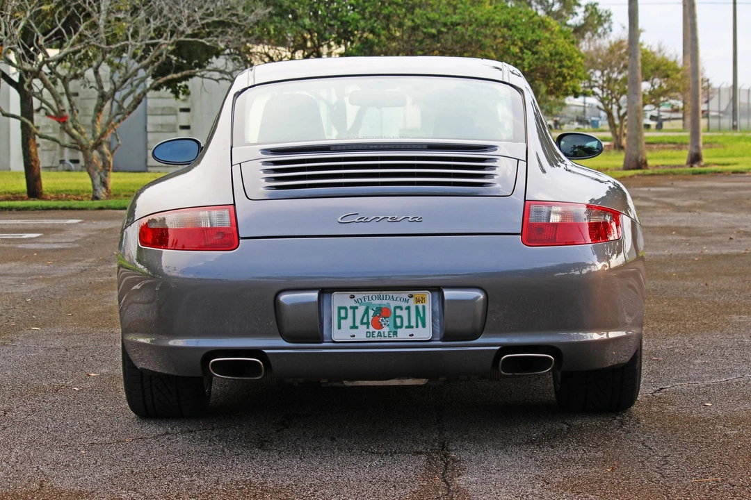 2005 Porsche 997 Carrera - Image 11 of 31