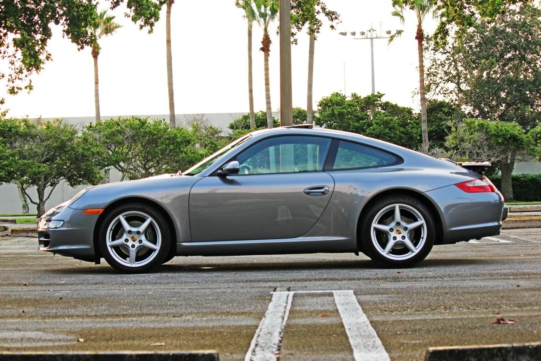 2005 Porsche 997 Carrera - Image 19 of 31