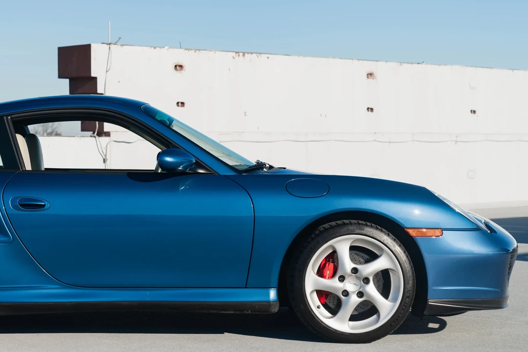 2001 Porsche 996 Turbo - Image 16 of 31