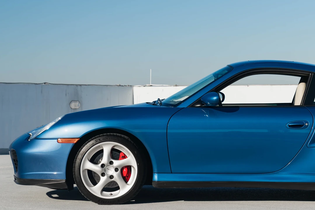 2001 Porsche 996 Turbo - Image 17 of 31