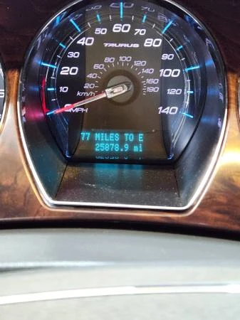 2011 Ford Taurus 6th Gen - Image 13 of 20