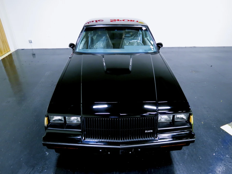 1987 Buick Grand National - Image 13 of 31