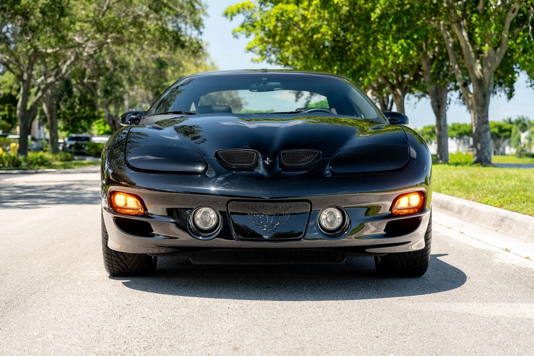 2002 Pontiac Firebird Trans Am 4th Gen - Image 2 of 31