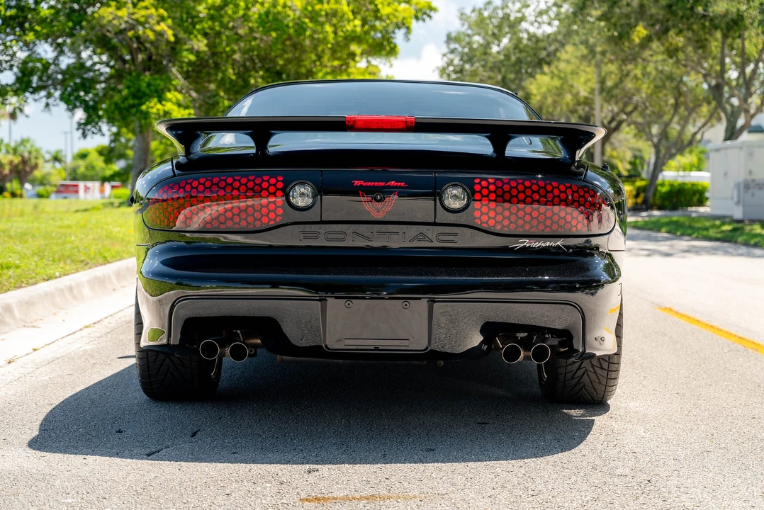 2002 Pontiac Firebird Trans Am 4th Gen - Image 10 of 31