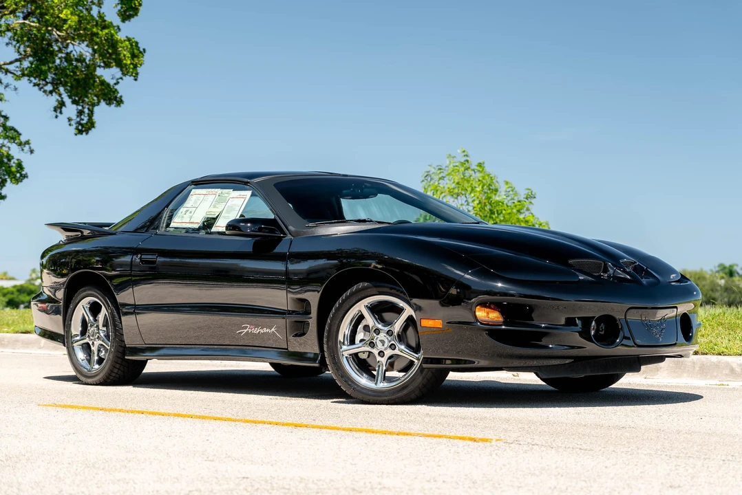 2002 Pontiac Firebird Trans Am 4th Gen - Image 6 of 31