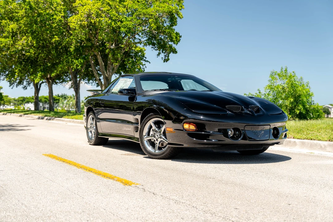 2002 Pontiac Firebird Trans Am 4th Gen - Image 3 of 31