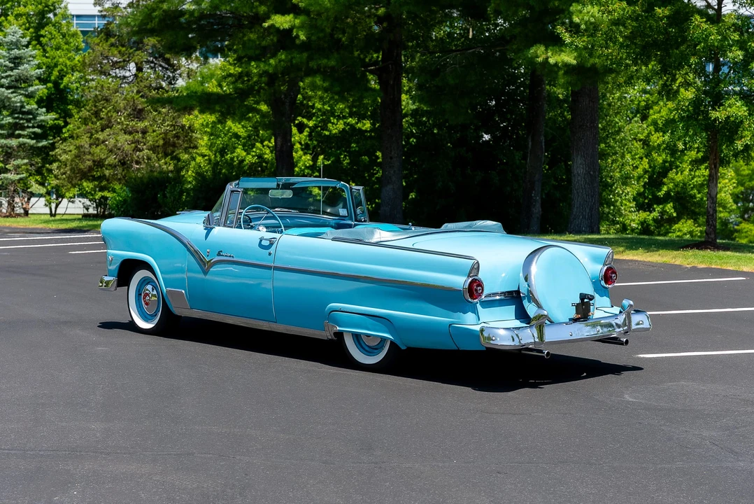 1955 Ford Fairlane 1st Gen - Image 6 of 31