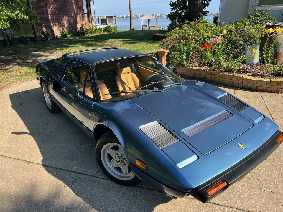 1983 Ferrari 308 GTS QV - Image 17 of 31