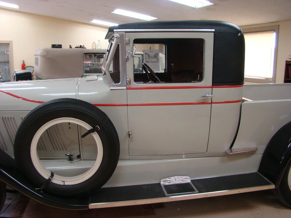 1927 Auburn Eight - Image 9 of 31