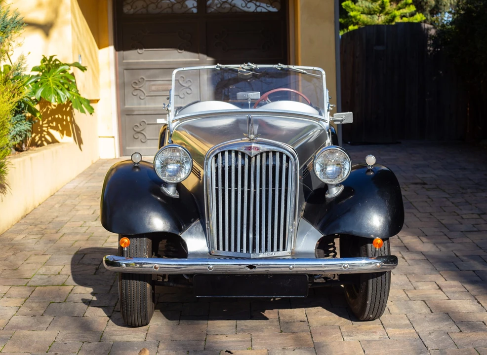 1953 Singer - Image 2 of 31