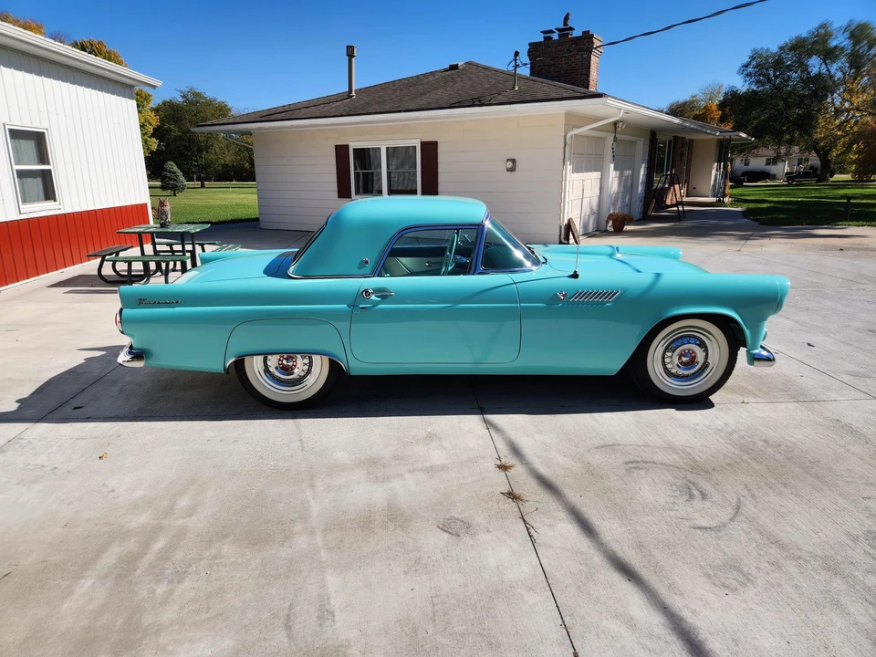 1955 Ford Thunderbird 1st Gen - Image 17 of 31