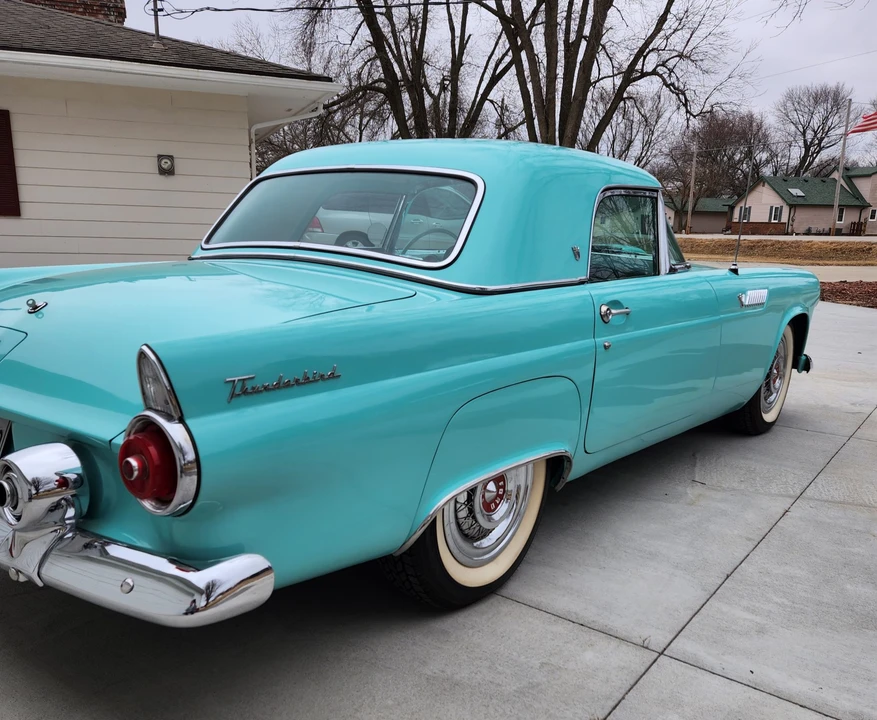 1955 Ford Thunderbird 1st Gen - Image 28 of 31