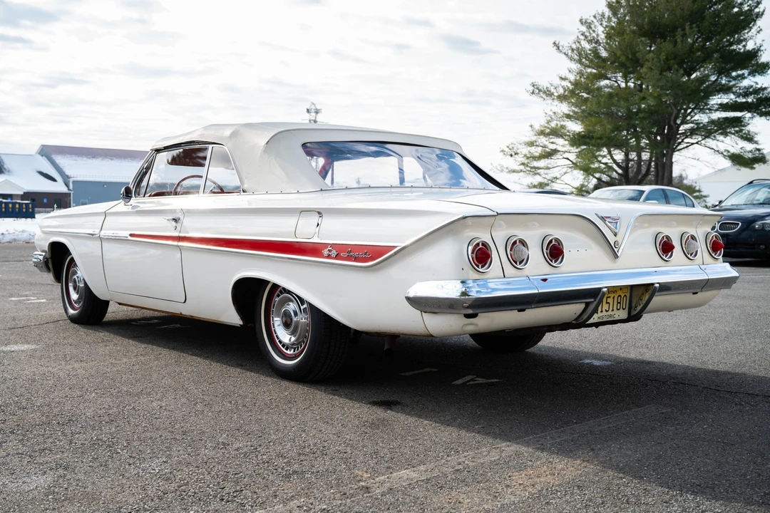 1961 Chevrolet Impala 2nd Gen - Image 7 of 31