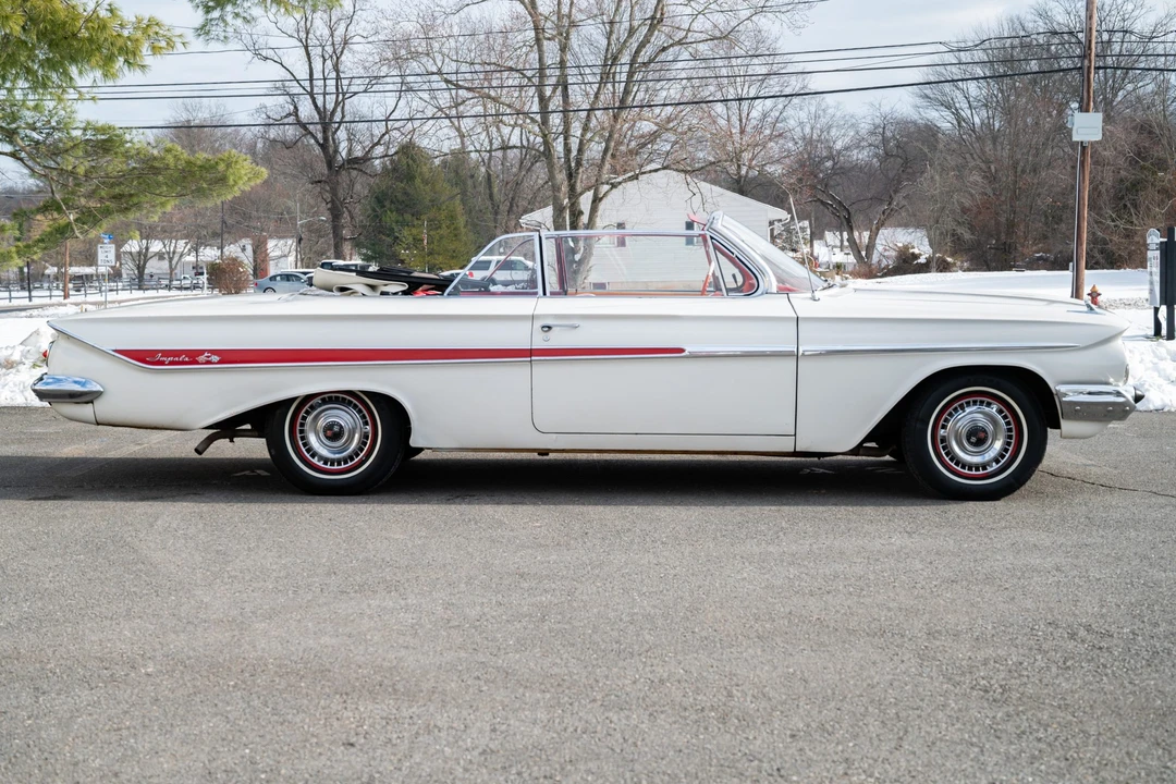 1961 Chevrolet Impala 2nd Gen - Image 16 of 31