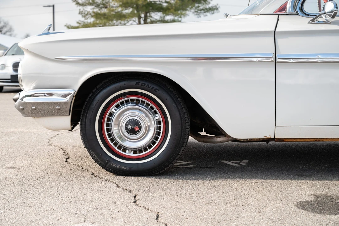 1961 Chevrolet Impala 2nd Gen - Image 26 of 31