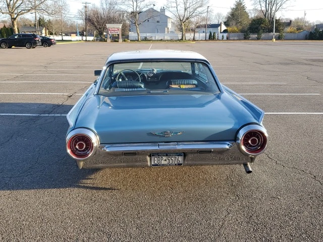 1963 Ford Thunderbird 3rd Gen - Image 11 of 31