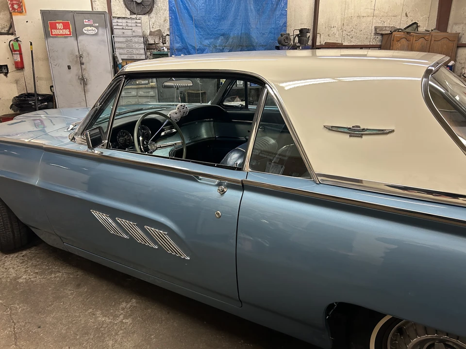 1963 Ford Thunderbird 3rd Gen - Image 23 of 31