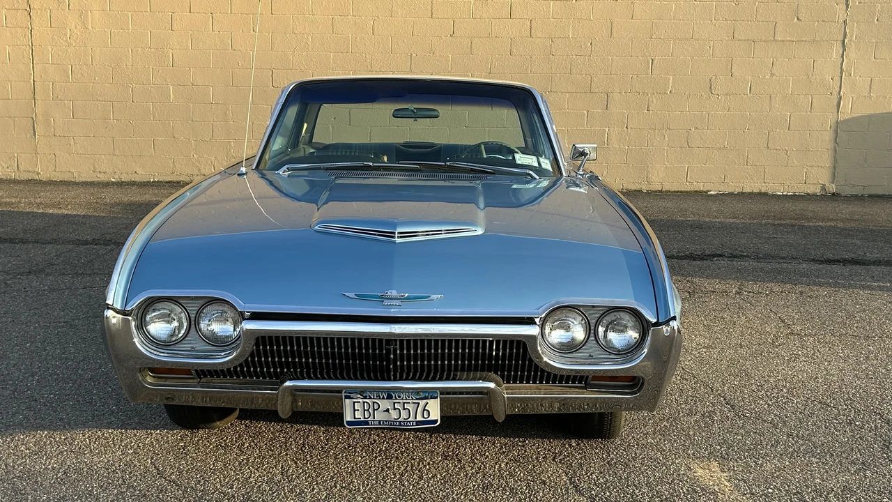 1963 Ford Thunderbird 3rd Gen - Image 15 of 31