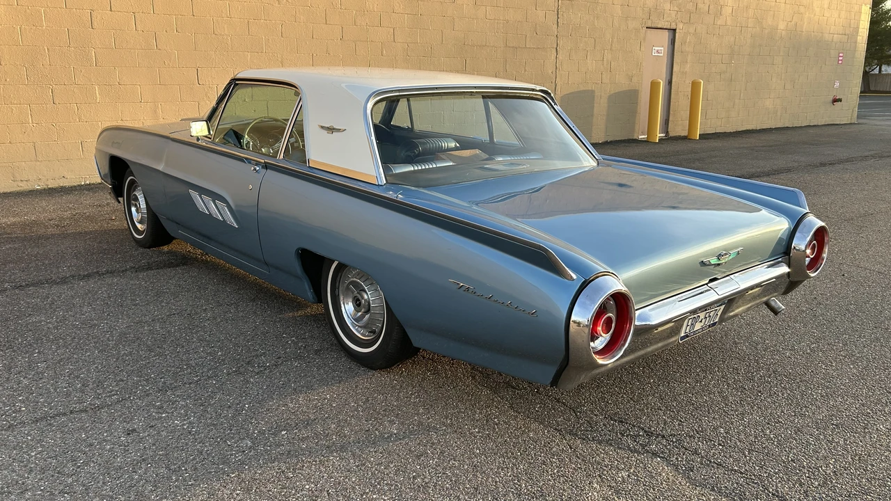 1963 Ford Thunderbird 3rd Gen - Image 4 of 31