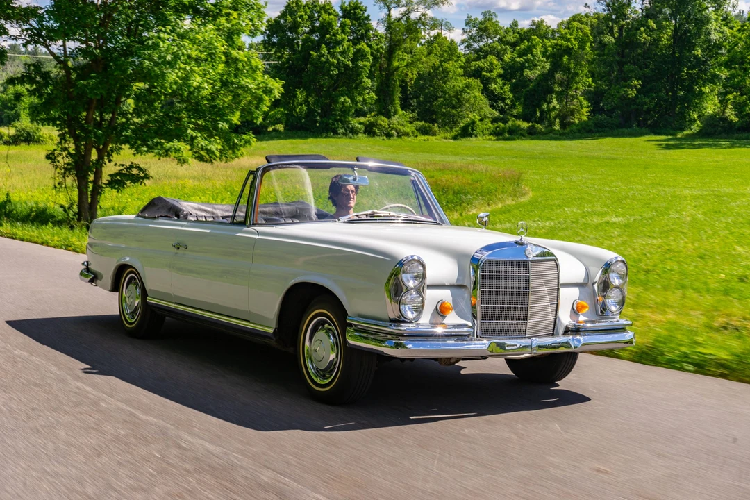 1963 Mercedes-Benz W111 Cabriolet - Image 27 of 31