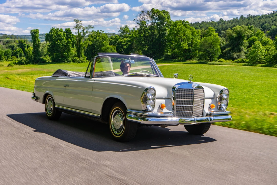 1963 Mercedes-Benz W111 Cabriolet - Image 30 of 31