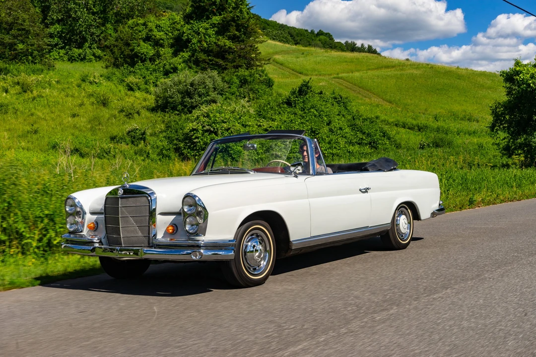 1963 Mercedes-Benz W111 Cabriolet - Image 14 of 31