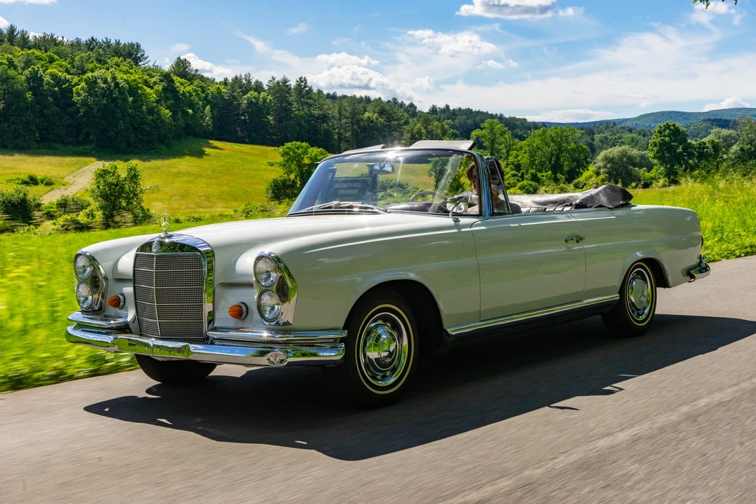 1963 Mercedes-Benz W111 Cabriolet - Image 2 of 31
