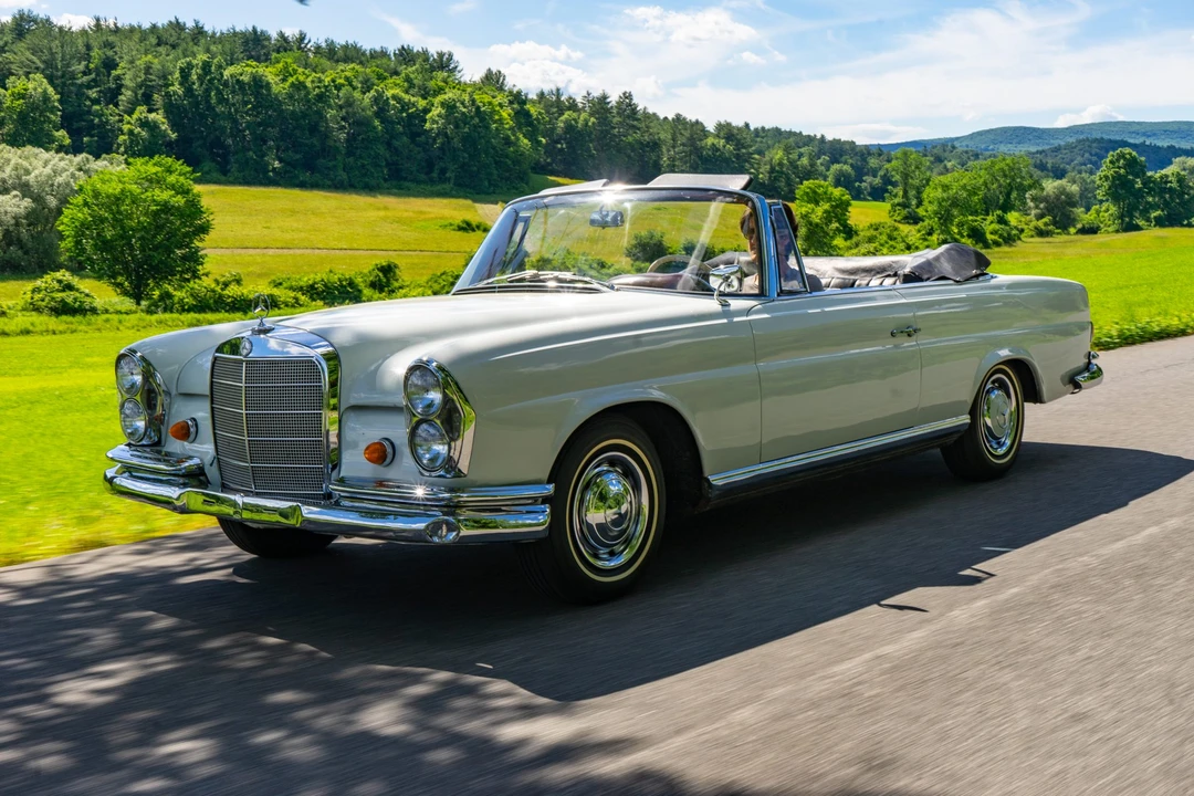 1963 Mercedes-Benz W111 Cabriolet - Image 6 of 31
