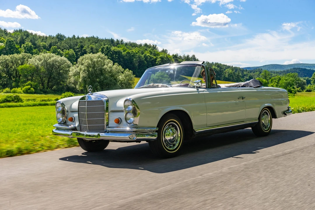 1963 Mercedes-Benz W111 Cabriolet - Image 8 of 31