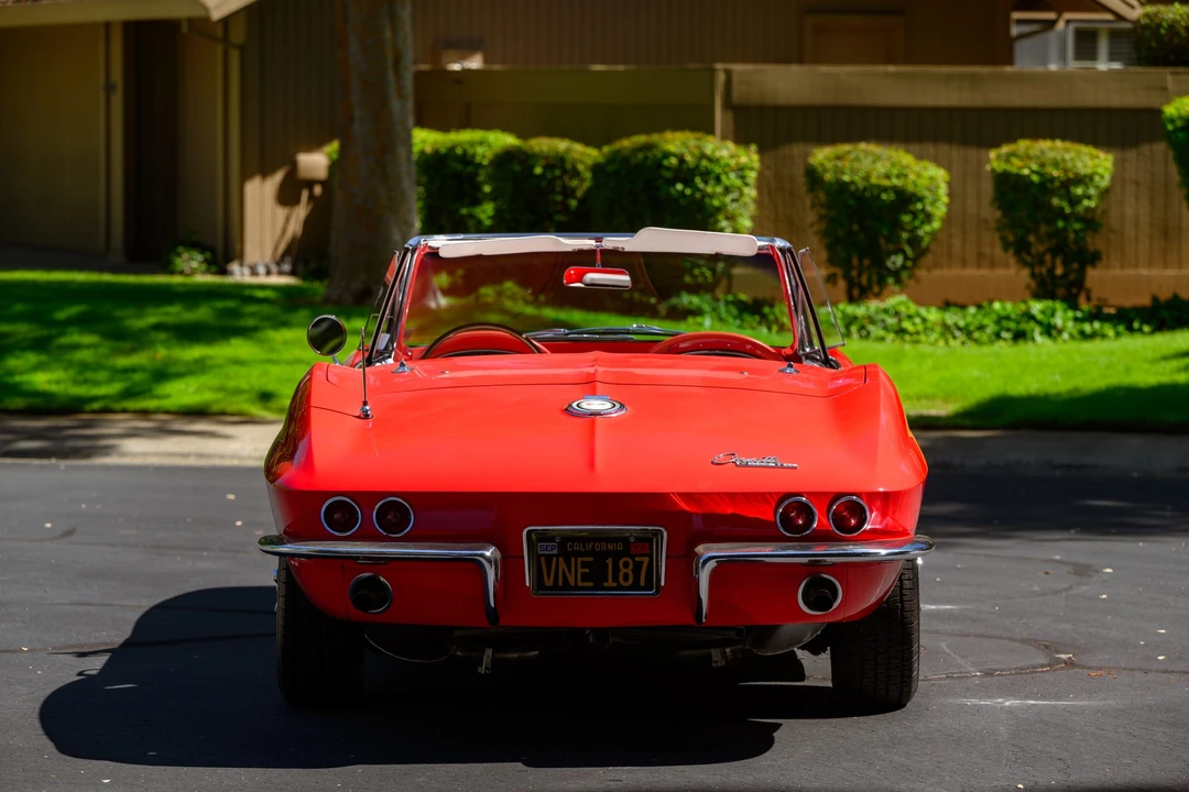 1965 Chevrolet Corvette C2 - Image 20 of 31