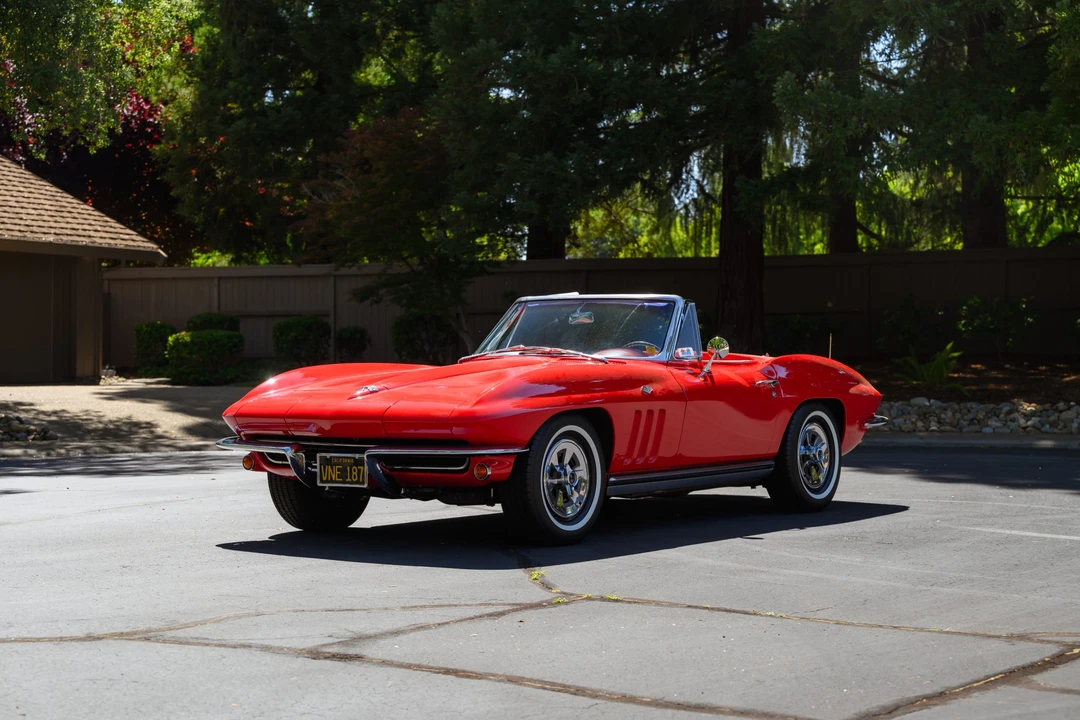 1965 Chevrolet Corvette C2 - Image 5 of 31