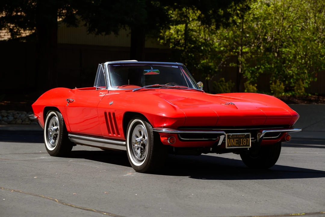 1965 Chevrolet Corvette C2 - Image 14 of 31