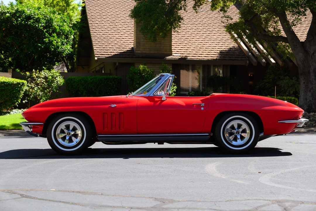 1965 Chevrolet Corvette C2 - Image 29 of 31