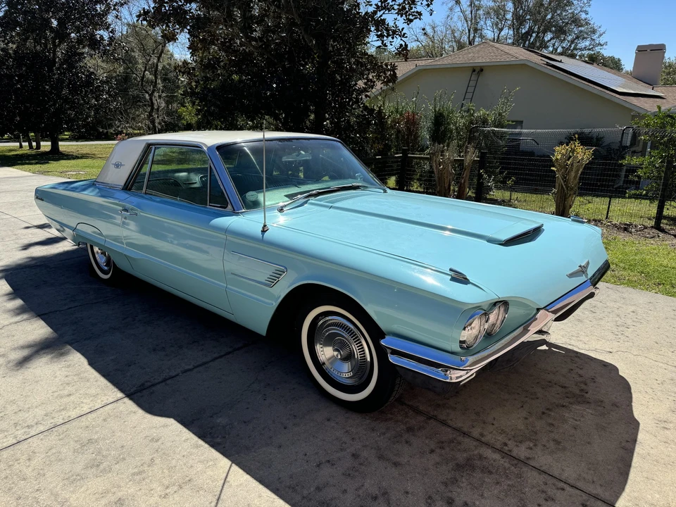1965 Ford Thunderbird 4th Gen - Image 2 of 31
