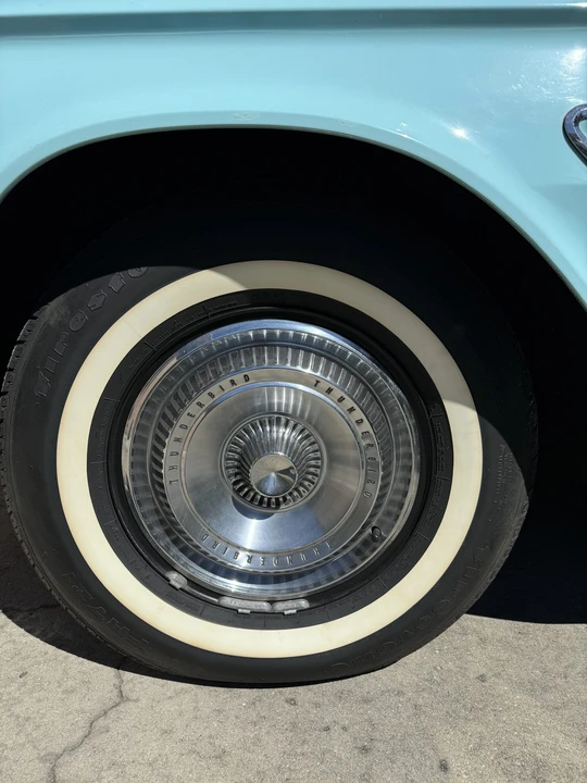 1965 Ford Thunderbird 4th Gen - Image 28 of 31