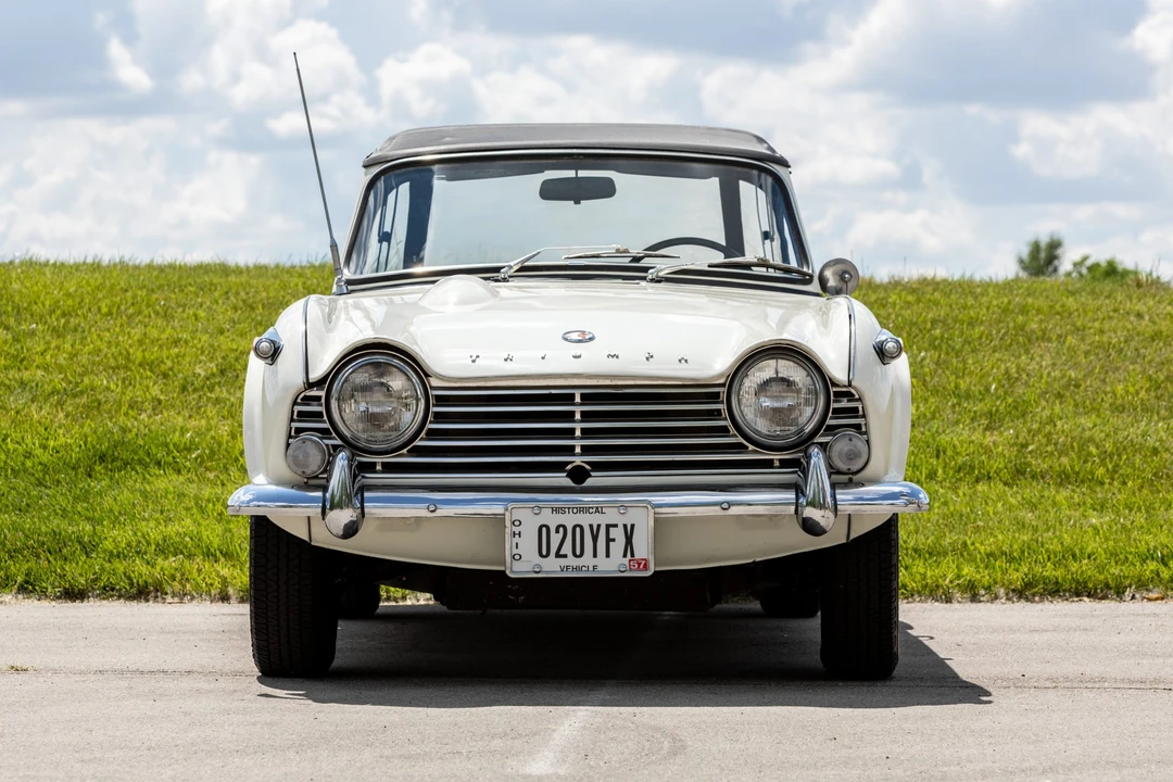 1965 Triumph TR4A - Image 5 of 31