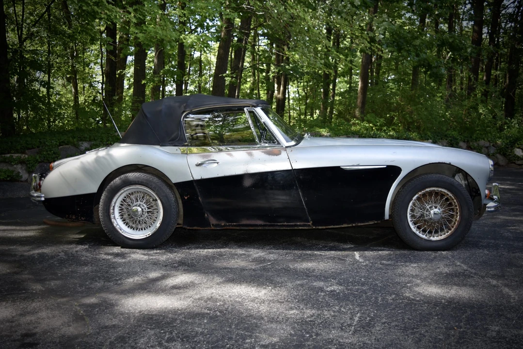 1966 Austin-Healey 3000 Mark III - Image 4 of 31