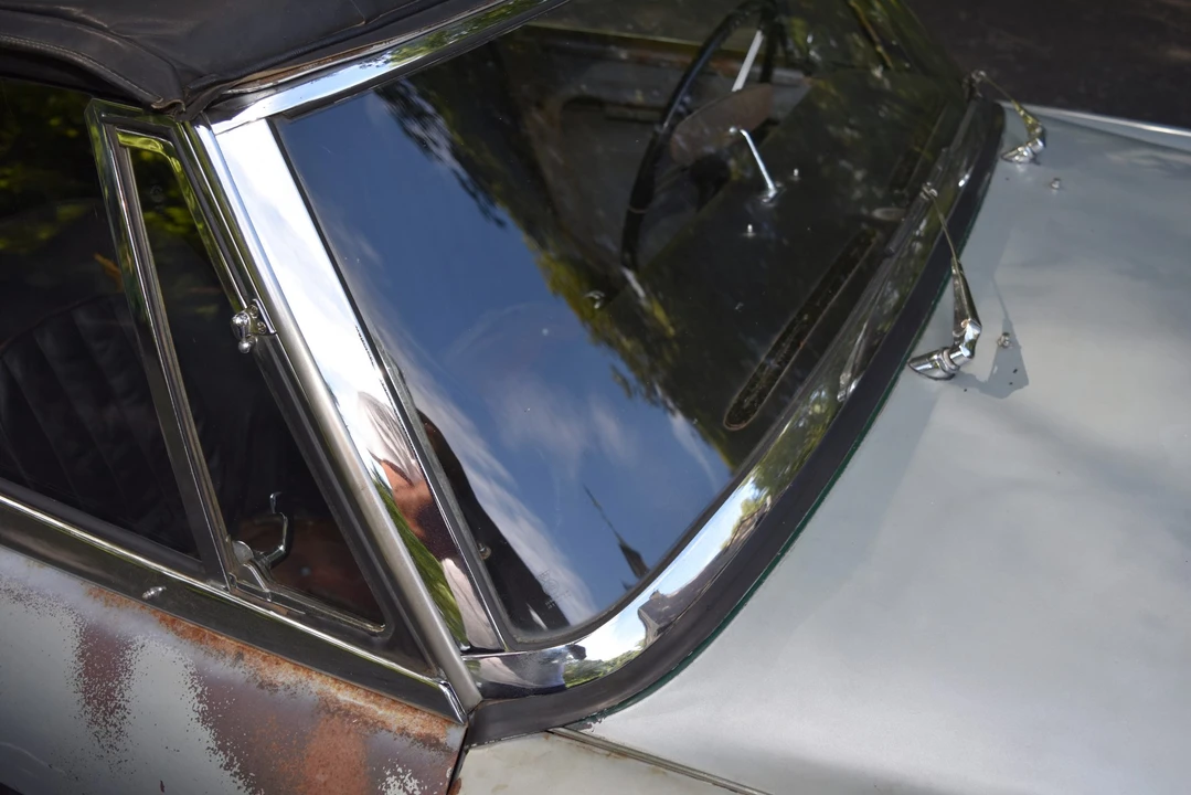 1966 Austin-Healey 3000 Mark III - Image 29 of 31