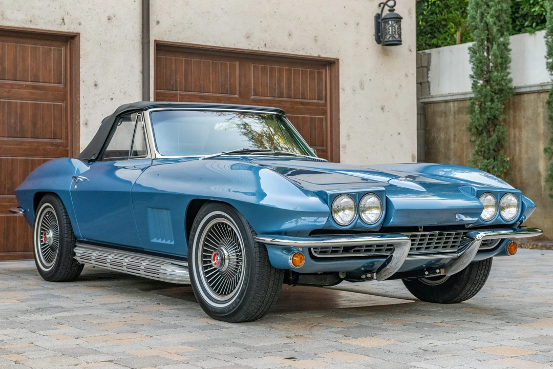 1967 Chevrolet Corvette C2 - Image 15 of 31