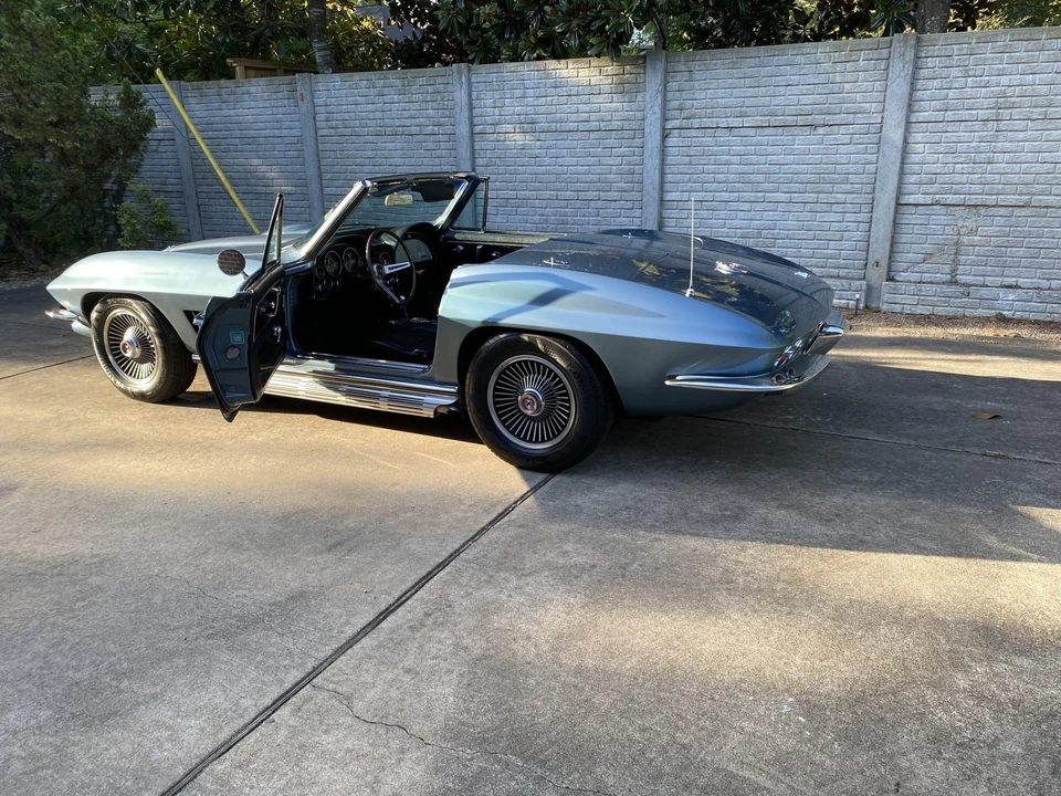 1967 Chevrolet Corvette C2 - Image 6 of 31