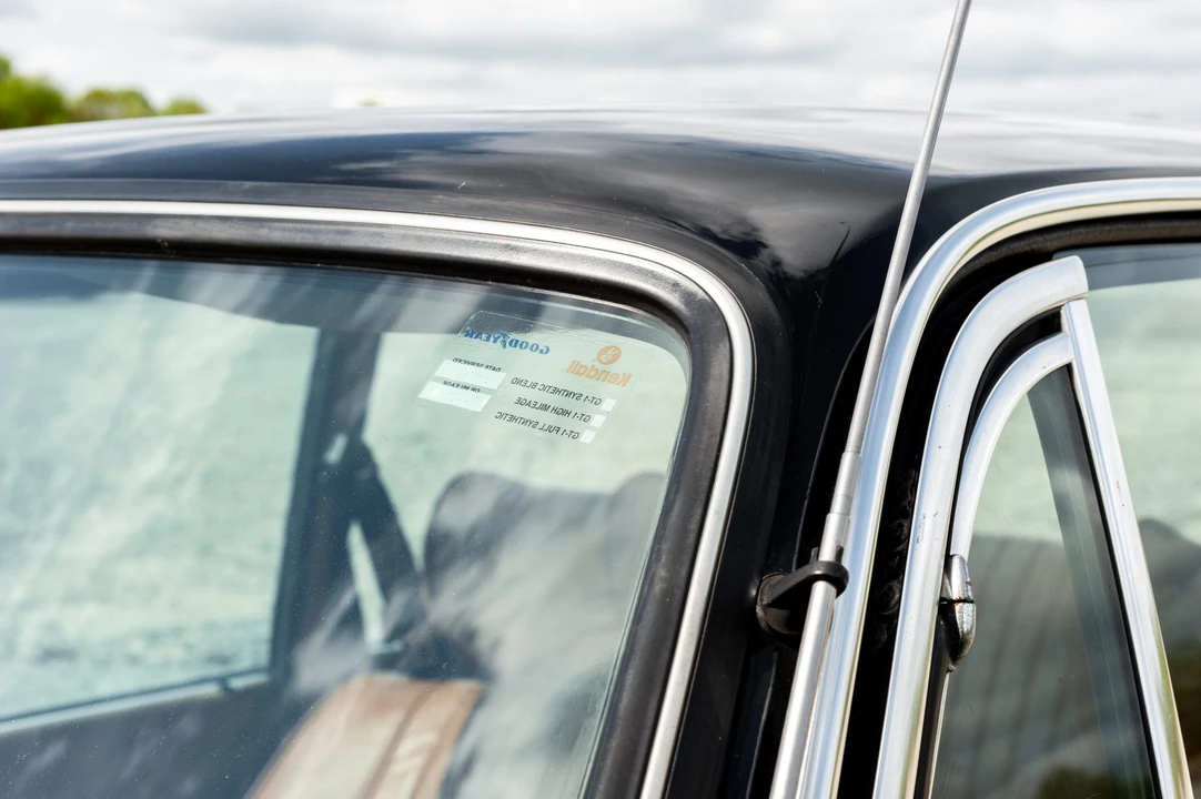 1976 BMW 2002 - Image 27 of 31