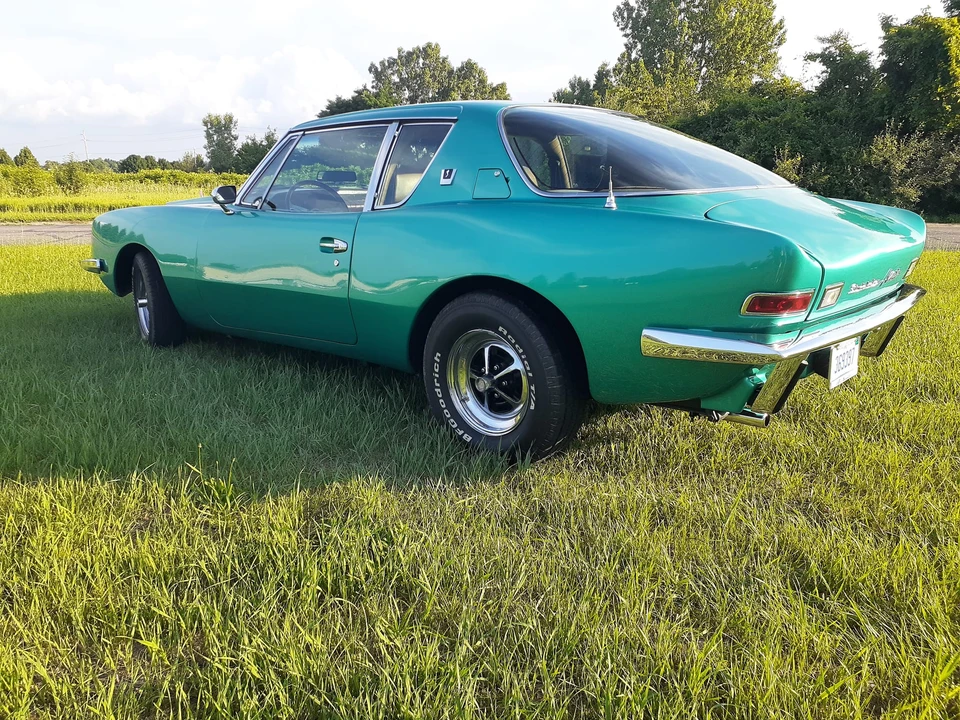 1980 Studebaker Avanti - Image 3 of 31