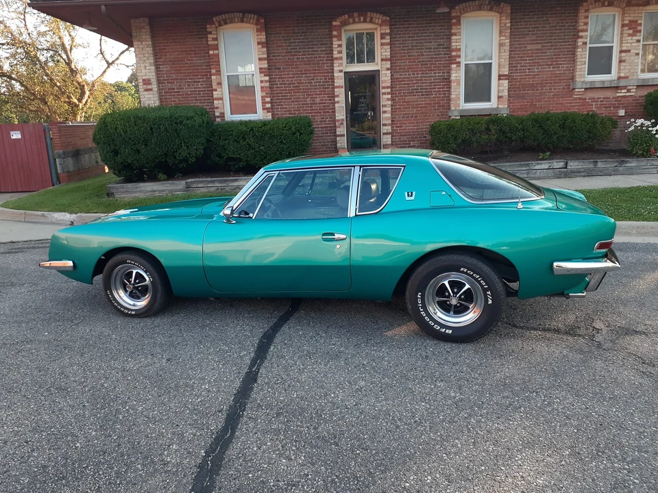 1980 Studebaker Avanti - Image 23 of 31
