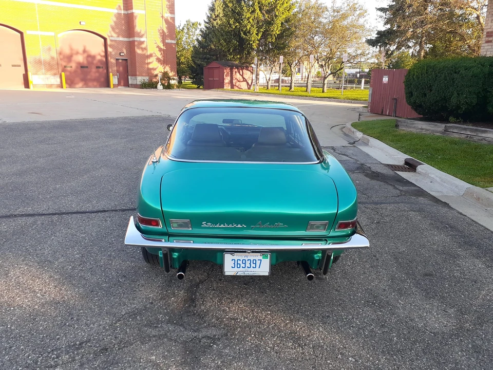 1980 Studebaker Avanti - Image 18 of 31