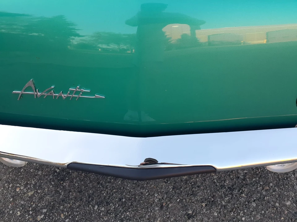 1980 Studebaker Avanti - Image 31 of 31